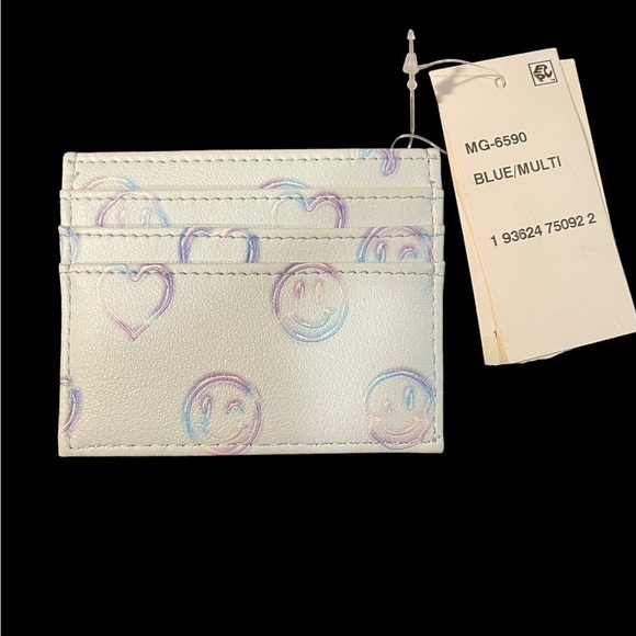 NWT Madden Girl Heart Smiley Emoji face Card Holder​​ - Picture 2 of 3